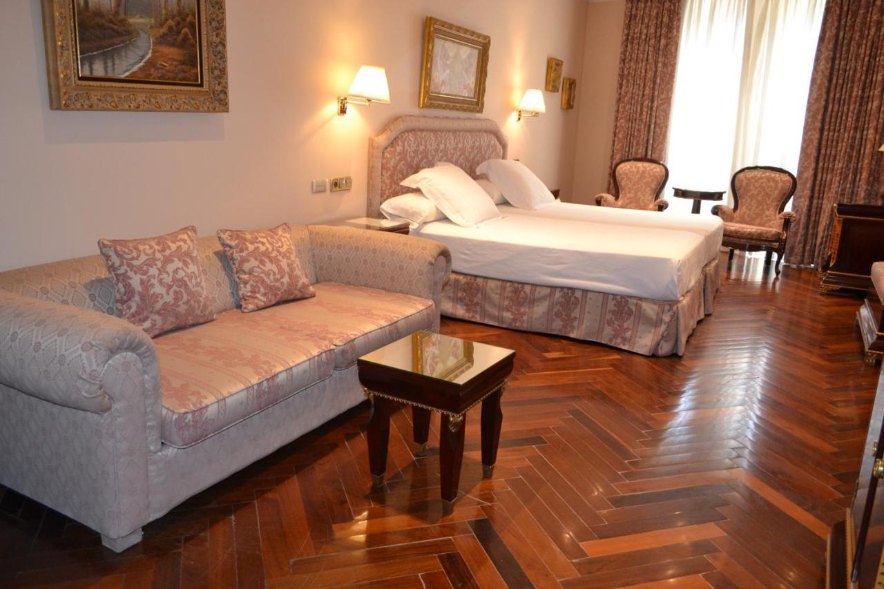 Alameda Palace Hotel 5*