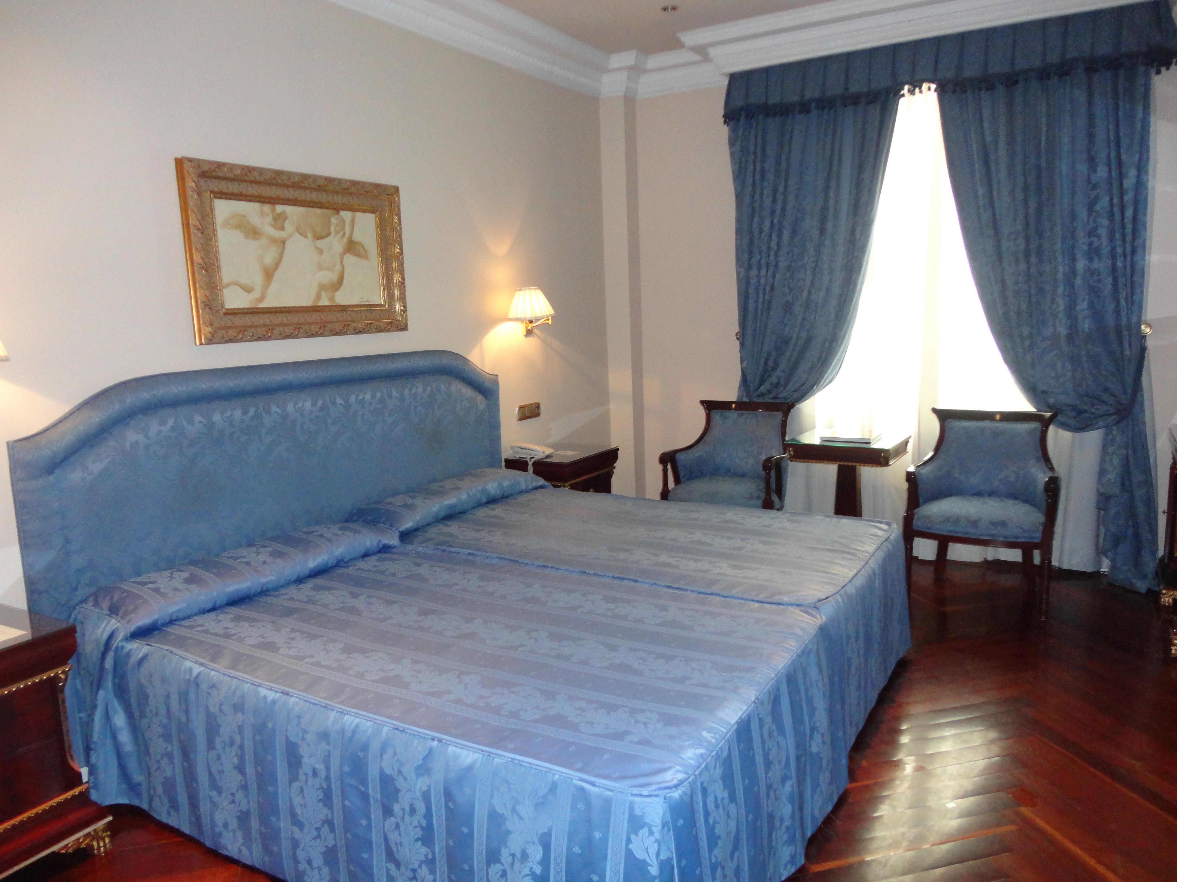 Alameda Palace Hotel 5*