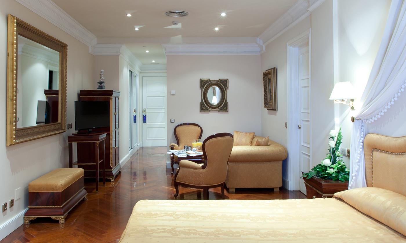 Alameda Palace Hotel 5*