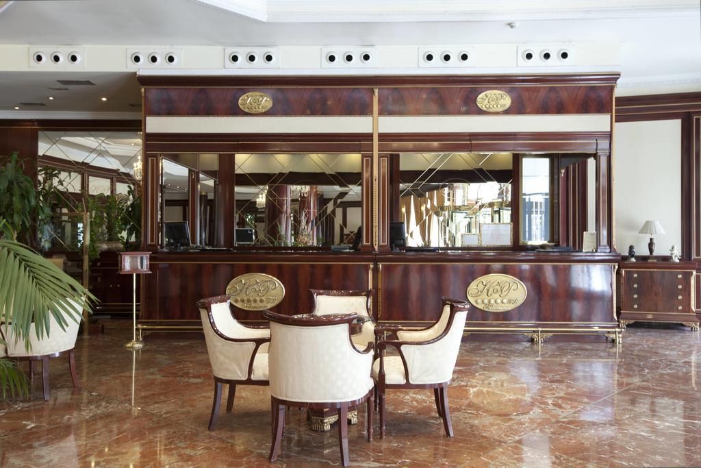 Alameda Palace Hotel 5*